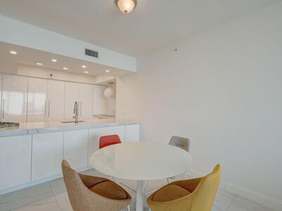 2640 Lake Shore Drive, Riviera Beach, FL 33404