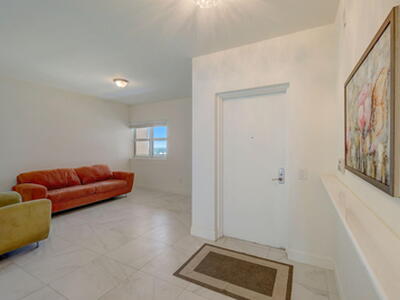 2640 Lake Shore Drive, Riviera Beach, FL 33404