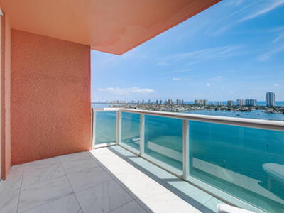 2640 Lake Shore Drive, Riviera Beach, FL 33404