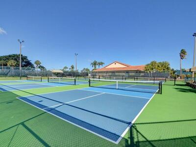 5869 Parkwalk Drive, Boynton Beach, FL 33472