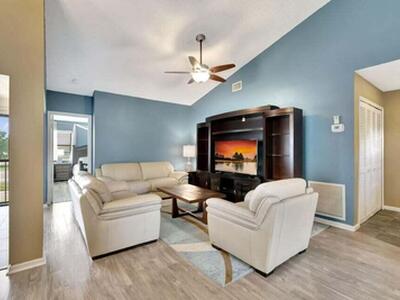 5869 Parkwalk Drive, Boynton Beach, FL 33472