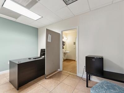509 Federal Highway, Lake Park, FL 33403