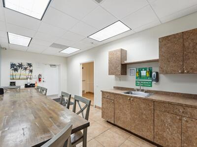 509 Federal Highway, Lake Park, FL 33403