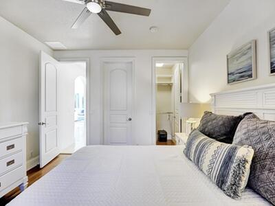 43 Coconut Lane, Ocean Ridge, FL 33435