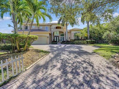 43 Coconut Lane, Ocean Ridge, FL 33435