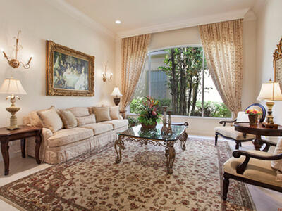 206 Porto Vecchio Way, Palm Beach Gardens, FL 33418