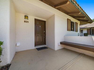 821 Club Drive, Palm Beach Gardens, FL 33418