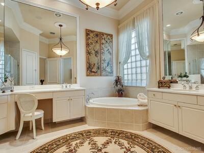 116 Bianca Drive, Palm Beach Gardens, FL 33418