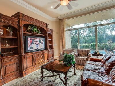 116 Bianca Drive, Palm Beach Gardens, FL 33418