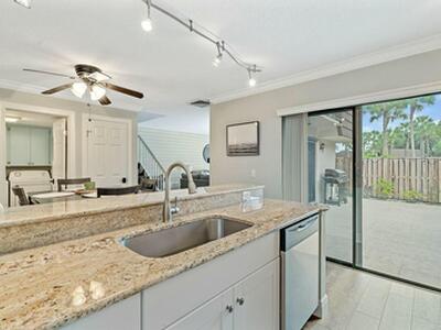 2020 20th Court, Jupiter, FL 33477