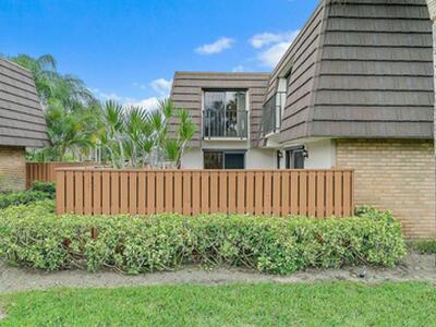 2020 20th Court, Jupiter, FL 33477