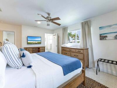 1011 Powell Drive, Riviera Beach, FL 33404