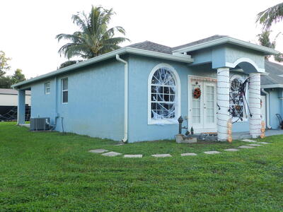 18226 N 50th Street N, Loxahatchee, FL 33470