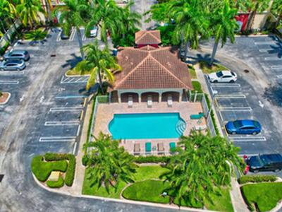 525 Bayfront Drive, Boynton Beach, FL 33435
