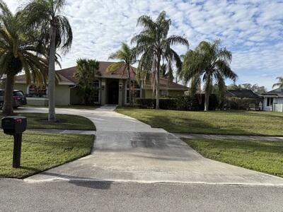 1295 Longlea Terrace