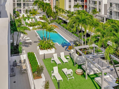 111 SE 1st Avenue, Delray Beach, FL 33444