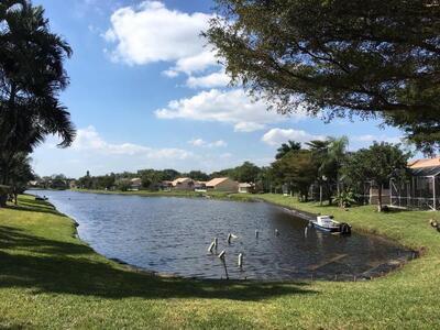 5260 Grand Palm Circle, Delray Beach, FL 33484