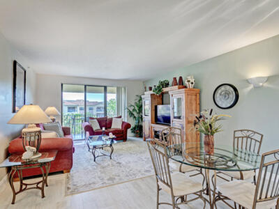 500 Uno Lago Drive, Juno Beach, FL 33408