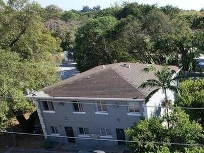 14040 NE 2nd Avenue, Miami, FL 33161