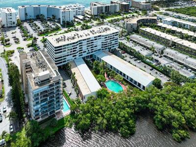 3589 S Ocean Boulevard, South Palm Beach, FL 33480