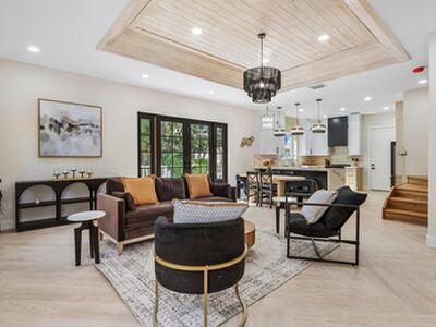 1920 Spanish Trail