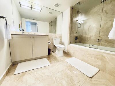 99 SE Mizner Boulevard, Boca Raton, FL 33432