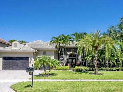 10690 Versailles Boulevard