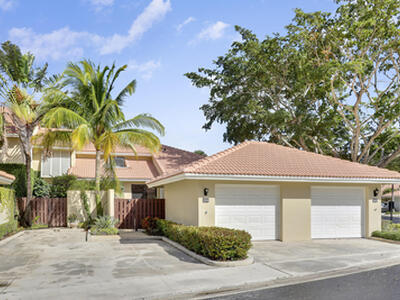 204 Old Meadow Way, Palm Beach Gardens, FL 33418