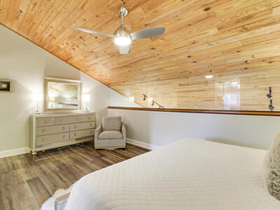 204 Old Meadow Way, Palm Beach Gardens, FL 33418