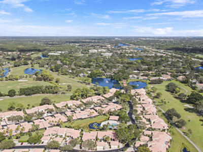 204 Old Meadow Way, Palm Beach Gardens, FL 33418