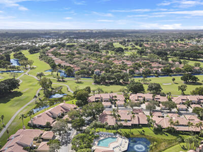 204 Old Meadow Way, Palm Beach Gardens, FL 33418