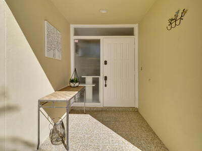 204 Old Meadow Way, Palm Beach Gardens, FL 33418