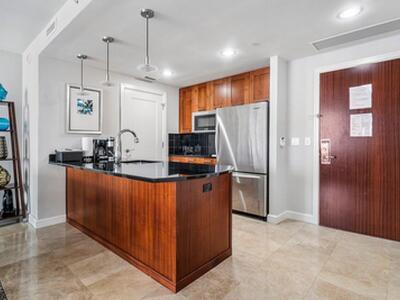 3800 N Ocean Drive, Singer Island, FL 33404