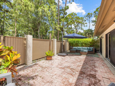 257 Pleasant Wood Drive, Wellington, FL 33414