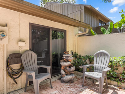 257 Pleasant Wood Drive, Wellington, FL 33414