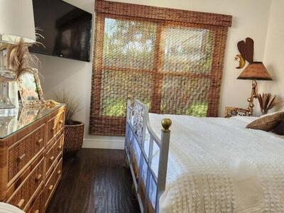 336 Bamboo Road, Palm Beach Shores, FL 33404