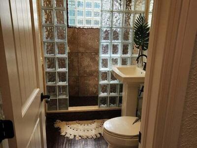 336 Bamboo Road, Palm Beach Shores, FL 33404