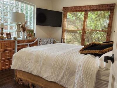 336 Bamboo Road, Palm Beach Shores, FL 33404