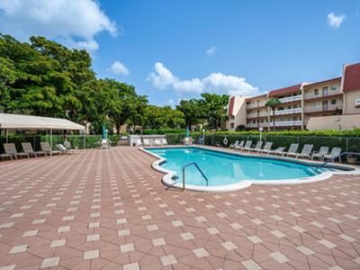 1010 Country Club Drive, Margate, FL 33063