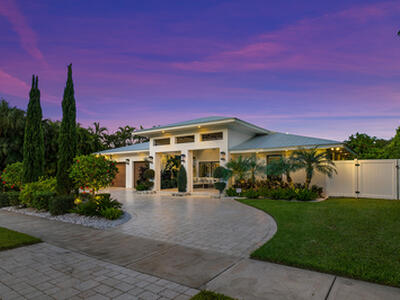 1117 Lake Drive, Delray Beach, FL 33444