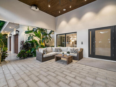 1117 Lake Drive, Delray Beach, FL 33444