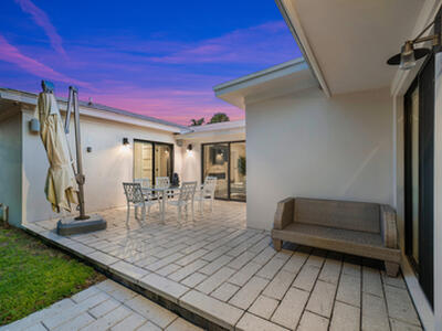 1117 Lake Drive, Delray Beach, FL 33444