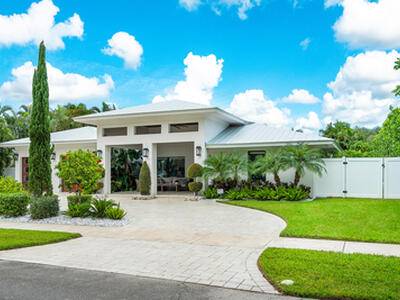 1117 Lake Drive, Delray Beach, FL 33444