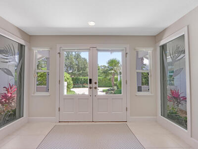 11 N River Road, Sewalls Point, FL 34996