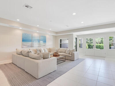 11 N River Road, Sewalls Point, FL 34996