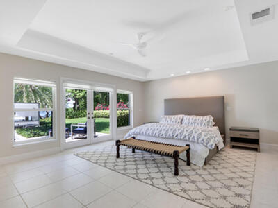 11 N River Road, Sewalls Point, FL 34996