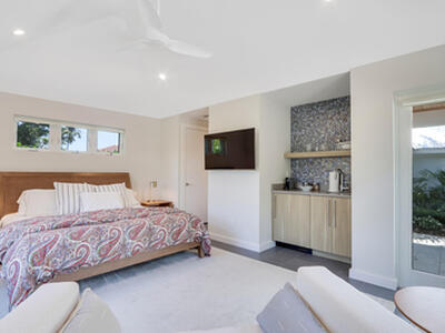 11 N River Road, Sewalls Point, FL 34996