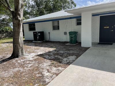 1531 SE Port St Lucie Boulevard, Port Saint Lucie, FL 34952