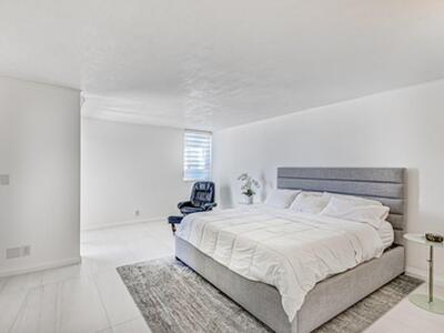 5280 N Ocean Drive, Singer Island, FL 33404