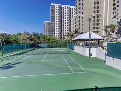 5280 N Ocean Drive, Singer Island, FL 33404